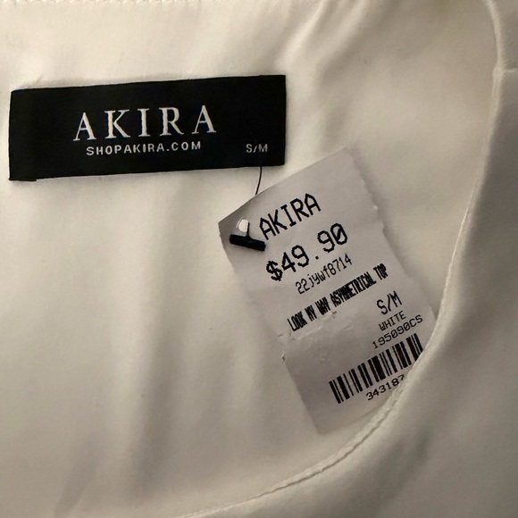 AKIRA Look My Way Asymmetrical Ruffle Top - Picture 8 of 10